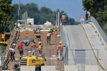 V zadnjem četrtletju število delovno aktivnih preseglo število milijon