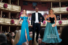 Simone Lugner, Corinna Kamper und Co.: Sie zeigen ihre Opernball-Roben