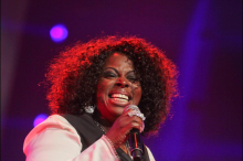 Mit 63 Jahren: Soulsängerin Angie Stone kam bei Autounfall ums Leben