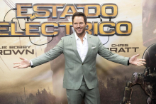 Helfer im Alltag : Hollywood-Star Chris Pratt wünscht sich einen Roboter