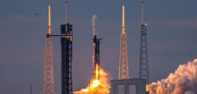 Dünnere Luft im Orbit lässt weniger Raum für Satelliten