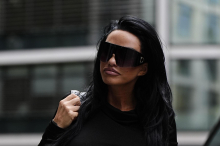 Katie Price „so glücklich“ über beendete Insolvenzverfahren