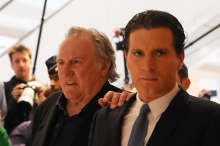 Paris: Missbrauchsprozess gegen Schauspieler Gérard Depardieu gestartet 