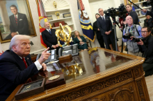 Trump uvedel 25-odstotne carine na uvoz avtomobilov v ZDA