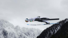 Skispringen: Domen Prevc stellt neuen Weltrekord im Skispringen auf