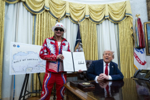 Gegen Wucher bei Ticketpreisen: Kid Rock bei Trump im Weißen Haus