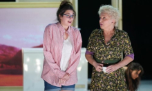 Mirjana Karanović i Katarina Bistrović Darvaš u omnibus predstavi 'Kraj svijeta u tri čina'