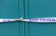 Policija v kranjskem podjetju odkrila številne kršitve pri zaposlovanju tujcev