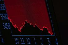Razprodaje delnice najvišje na Wall Streetu