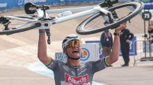 Radrennen: Mathieu van der Poel gewinnt Paris-Roubaix