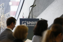 Spirit išče novega direktorja