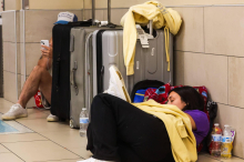 Dominik Wachta erlebt Chaos am Flughafen Teneriffa mit Wizz Air