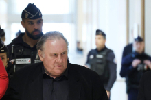 Prozess in Paris: Gérard Depardieu der sexuellen Übergriffe schuldig gesprochen