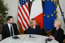 J.D. Vance po pogovoru z von der Leyen in Meloni upa na napredek v trgovinskih pogajanjih