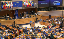 Predsednica v Evropskem parlamentu požela stoječe ovacije: 
