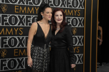 Elvis ist immer noch präsent: Priscilla Presley feiert ihren 80er