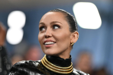 Miley Cyrus holte sich auf Hollywoods „Walk of Fame“ schlimme Infektion