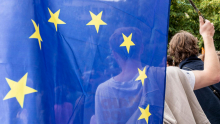 Eurobarometer: Zaupanje državljanov v Evropsko unijo rekordno
