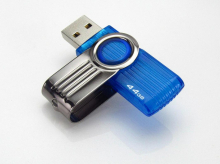 Extra Lux: USB-ključki so bili v originalni embalaži - in ne prepakirani