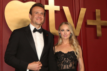 „How I Met Your Mother“-Star Jason Segel feiert Verlobung