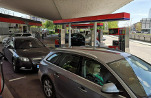 Petrol bo v torek za eno uro protestno zaprl vse bencinske servise po državi