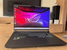 Test ASUS ROG Strix G16 (2025) – ni Rolls-Royce, ampak Bentley