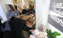 Muzej prekinutih veza predstavlja izložbu Krunoslava Stipeševića: Tematizira prekide ljudskih odnosa