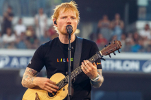 Mit Sänger Zartmann: Ed Sheeran überrascht seine Fans auf Deutsch