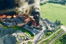 Großbrand in Recyclinganlage: Brandursache war vermutlich unsachgemäß entsorgte Batterie