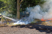 Schutzkleidung: Sommer stellt Feuerwehren vor extreme Herausforderungen