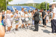 Hinter den Kulissen: Sommer, Sonne und ein Staraufgebot am Wörthersee