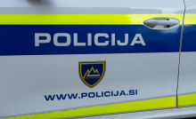 Zaradi nepravilnosti pri aretaciji v Ljubljani policistu izrečena izredna odpoved