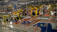 Istat, produzione industriale in calo a maggio: “Cresce incertezza, prospettive mondiali negative”