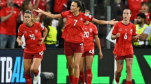 Fußball-EM 2025: Schweiz dank Lastminute-Tor im Viertelfinale, Norwegen Gruppensieger