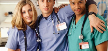 Scrubs: Zach Braff und Co-Stars kehren für Serien-Reboot zurück