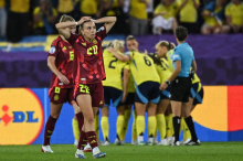 Fußball-EM Frauen: Böse Überraschung für Deutschlands Frauen: 1:4 im letzten Gruppenspiel gegen Schweden