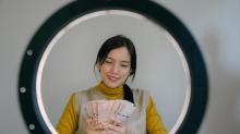 Influencer dei soldi facili: difendersi dai trucchi
