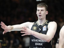 Luka Ščuka v dresu New York Knicks dobiva priložnost
