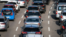 Verkehr: Trendwende: Menschen in Deutschland fahren wieder mehr Auto