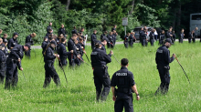 Tötungsdelikt: Getötete 34-Jährige - Polizei durchsucht erneut Wald