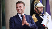L’economista Vallée: “Da Macron finta fermezza, in realtà tutela il rapporto con Trump”