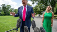 Weiter Druck auf Trump wegen Umgangs mit Unterlagen zum Epstein-Skandal