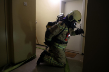 V Lastomercih zagorel hlev in stroji, lažje ranjena dva človeka
