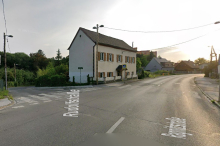 Schwer verletzt: Motorradfahrerin (44) in Graz von Pkw erfasst 