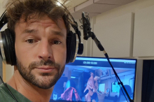 Nackt mit Silvia Schneider: Paul Pizzera gratuliert sich selbst – mit pikantem Foto