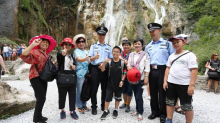 Kineski policajci u četiri naša grada i ove godine pomagat će brojnim kineskim turistima