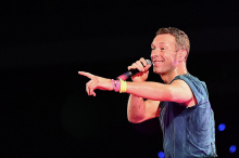 „Kiss-Cam“-Aufnahme: Video bei Coldplay-Konzert: Warum die virale Schadenfreude fragwürdig ist