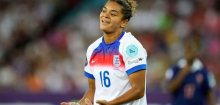 Fußball-EM 2025: Englands Jess Carter wehrt sich gegen Rassismusattacken