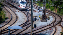 Zugverkehr: Baum umgefallen - Sperrung auf Bahnstrecke Bremen-Hamburg