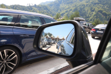 Blockabfertigung : Stau im Reiseverkehr nach Unfall im Karawankentunnel 